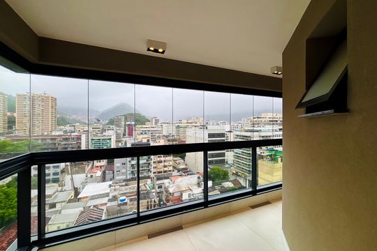 Varanda Suíte 3 de apartamento para alugar com 3 quartos, 119m² em Botafogo, Rio de Janeiro