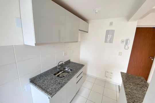 Apartamento para alugar com 2 quartos, 53m² em Del Castilho, Rio de Janeiro