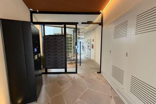 Área comum de kitnet/studio para alugar com 1 quarto, 30m² em Rio Branco, Porto Alegre