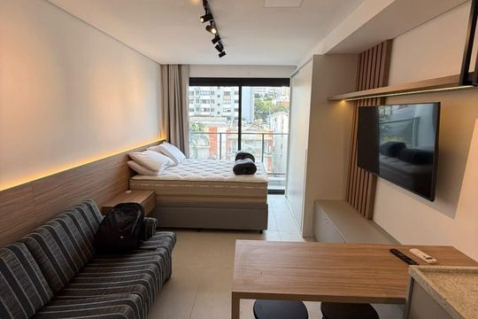 Kitnet/Studio para alugar com 1 quarto, 30m² em Rio Branco, Porto Alegre