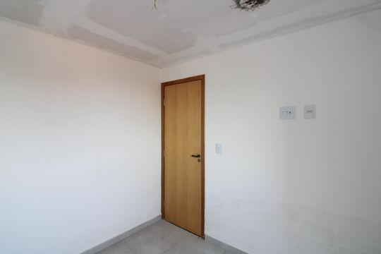 Quarto 2 de apartamento para alugar com 2 quartos, 38m² em Jardim Nordeste, São Paulo