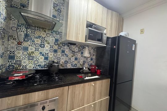 Cozinha de apartamento à venda com 2 quartos, 56m² em Padroeira, Osasco