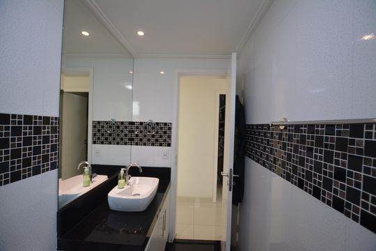 BANHEIRO de apartamento à venda com 3 quartos, 82m² em Jardim das Vertentes, São Paulo