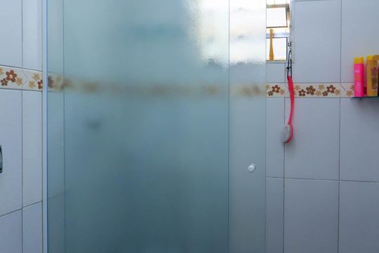 Casa à venda com 5 quartos, 250m² em Jardim Sao Judas Tadeu, Taboão da Serra
