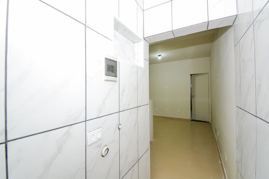 Área de Serviço de casa para alugar com 1 quarto, 40m² em Jardim Iv Centenario, Guarulhos