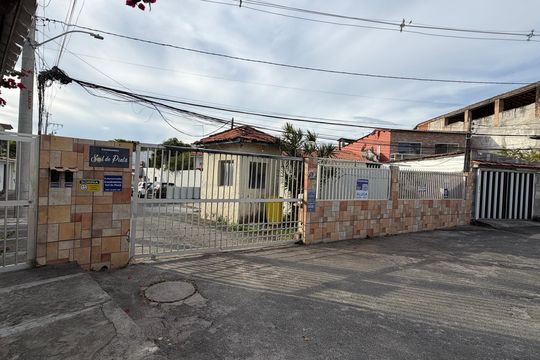 Fachada de kitnet/studio para alugar com 1 quarto, 35m² em Piatã, Salvador