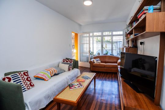 Casa à venda com 2 quartos, 154m² em Jardim Paulistano, São Paulo