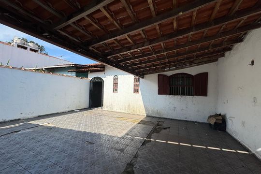 Garagem de casa para alugar com 2 quartos, 175m² em Jardim Roberto, Osasco