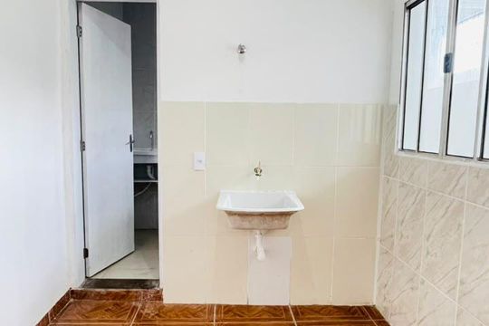 Área de Serviço de kitnet/studio para alugar com 2 quartos, 30m² em Parque Mirante da Mata, Cotia