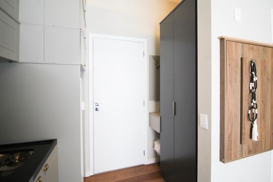 Cozinha de kitnet/studio para alugar com 1 quarto, 32m² em Vila Nova Conceição, São Paulo