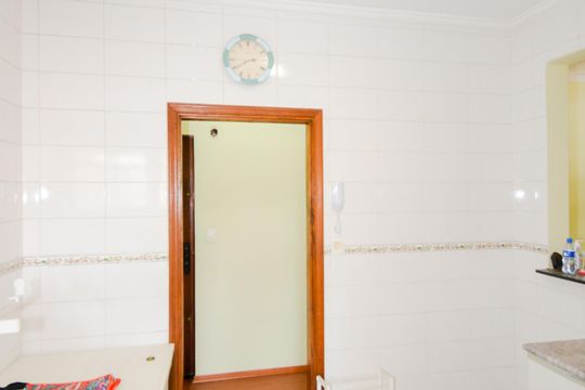 Cozinha de apartamento à venda com 4 quartos, 140m² em Jardim Vila Galvao, Guarulhos