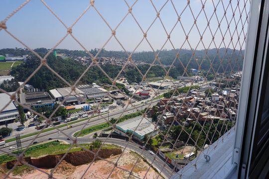 Vista da Suíte de apartamento para alugar com 3 quartos, 82m² em Jardim Branca Flor, Embu das Artes