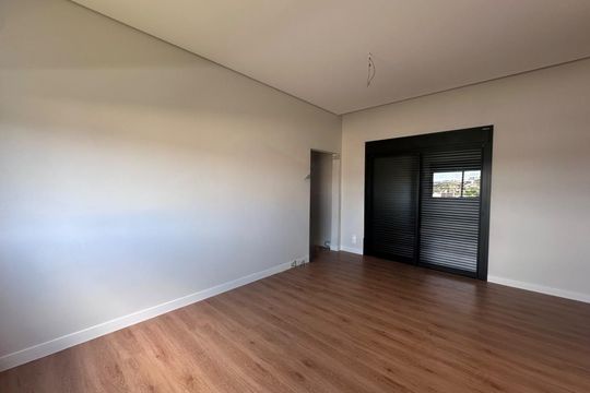 Casa à venda com 4 quartos, 340m² em Ville Des Lacs, Nova Lima