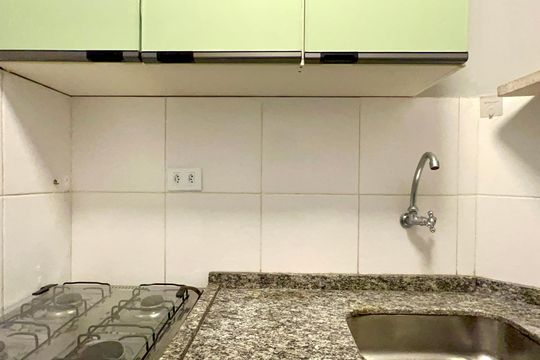 Cozinha de kitnet/studio para alugar com 1 quarto, 35m² em Jardim Paulista, São Paulo