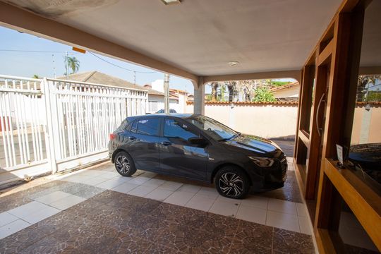 Casa à venda com 4 quartos, 350m² em Lago Norte, Brasília