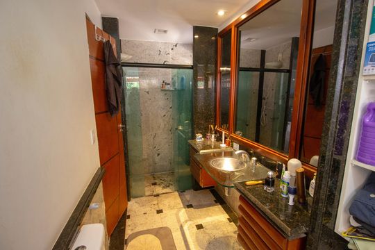 Casa à venda com 4 quartos, 350m² em Lago Norte, Brasília