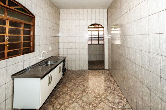 Cozinha de casa para alugar com 3 quartos, 150m² em Pampulha, Belo Horizonte