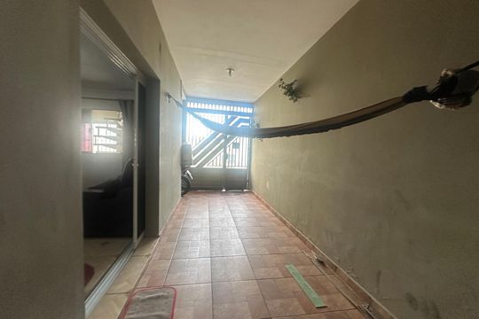 Garagem de casa à venda com 3 quartos, 250m² em Jardim Paraiso, Barueri