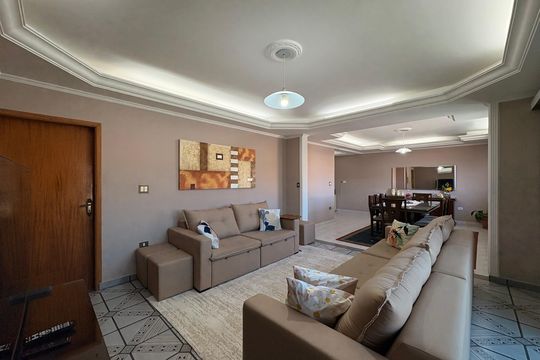 Sala de casa à venda com 3 quartos, 433m² em Parque Novo Oratório, Santo André