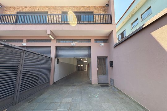 Garagem  de casa à venda com 3 quartos, 433m² em Parque Novo Oratório, Santo André