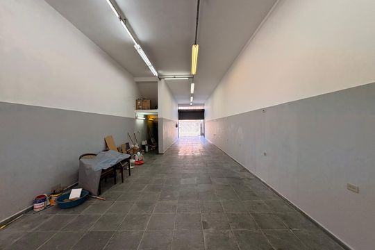 Salão  de casa à venda com 3 quartos, 433m² em Parque Novo Oratório, Santo André