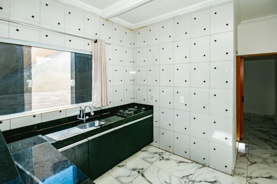 Casa para alugar com 1 quarto, 55m² em Vila Jardim Leblon, Belo Horizonte
