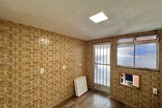 Quarto  de casa para alugar com 1 quarto, 58m² em Recreio dos Bandeirantes, Rio de Janeiro