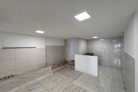 Casa para alugar com 1 quarto, 58m² em Recreio dos Bandeirantes, Rio de Janeiro