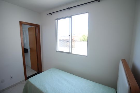 Quarto 1 de apartamento à venda com 2 quartos, 58m² em Glória, Belo Horizonte