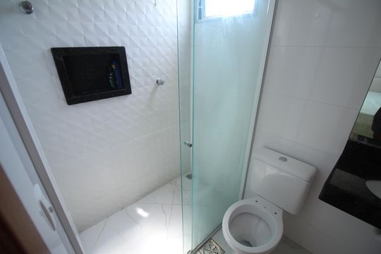 Suite Quarto 1 de apartamento à venda com 2 quartos, 58m² em Glória, Belo Horizonte