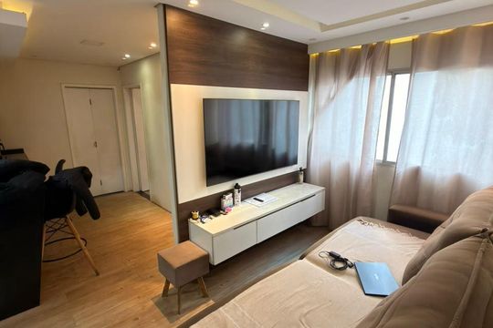 Apartamento à venda com 2 quartos, 57m² em Picanço, Guarulhos