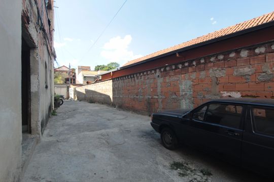 Garagem de casa para alugar com 2 quartos, 50m² em Céu Azul, Belo Horizonte