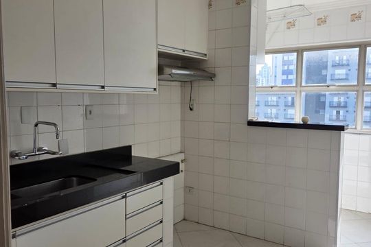 Cozinha de apartamento à venda com 2 quartos, 86m² em Vila Mariana, São Paulo