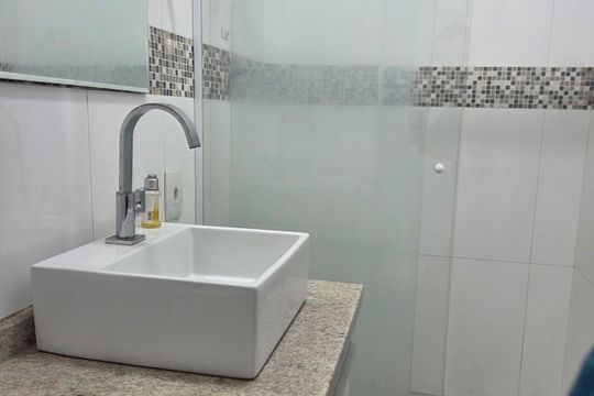 Banheiro de apartamento à venda com 2 quartos, 86m² em Vila Mariana, São Paulo