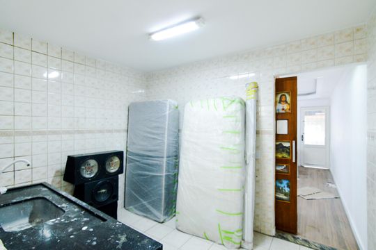 Cozinha de casa de condomínio à venda com 2 quartos, 73m² em Jardim Adriana, Guarulhos