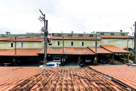 Vista do Quarto 1 de casa de condomínio à venda com 2 quartos, 73m² em Jardim Adriana, Guarulhos