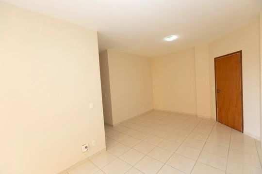 SALA PARA DOIS AMBIENTES de apartamento para alugar com 2 quartos, 65m² em Mansões Santo Antônio, Campinas