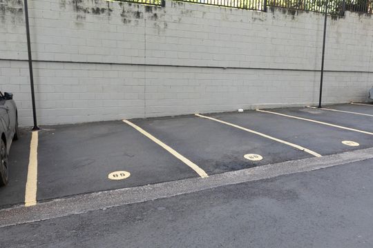 GARAGEM de apartamento para alugar com 2 quartos, 65m² em Mansões Santo Antônio, Campinas