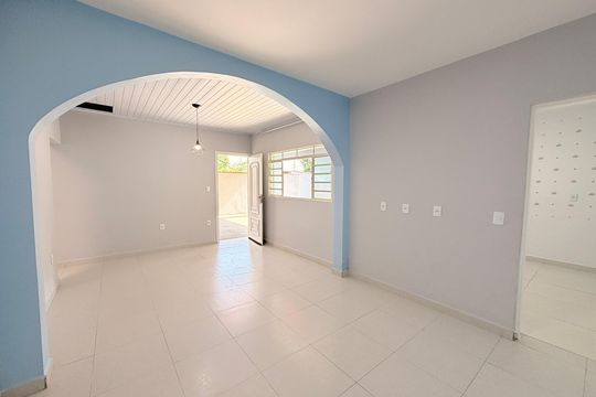 Casa para alugar com 3 quartos, 100m² em Caxambu, Jundiaí