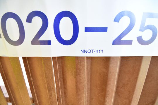 Placa de casa para alugar com 2 quartos, 1000m² em Recanto dos Dourados, Campinas