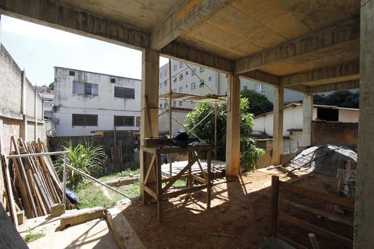 Quintal de casa à venda com 4 quartos, 360m² em Alpes, Belo Horizonte