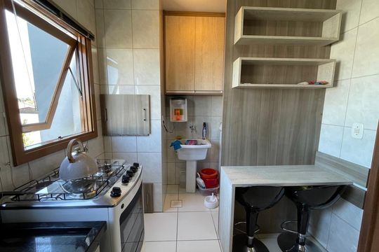 Apartamento à venda com 2 quartos, 65m² em Scharlau, São Leopoldo