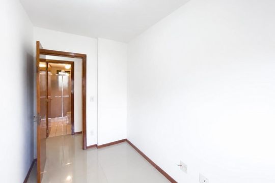 Quarto 3 de apartamento à venda com 3 quartos, 76m² em Cidade Baixa, Porto Alegre