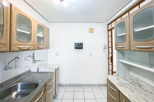 Cozinha de apartamento à venda com 3 quartos, 76m² em Cidade Baixa, Porto Alegre