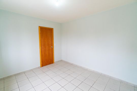 Quarto de casa para alugar com 1 quarto, 40m² em Vila Guarani (zona Sul), São Paulo