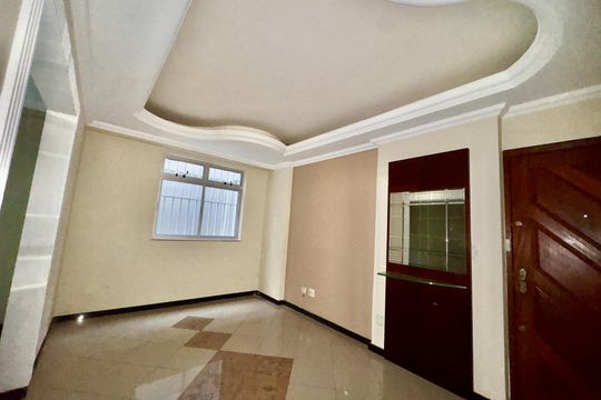 Quartos  de apartamento para alugar com 3 quartos, 117m² em Ana Lúcia, Belo Horizonte