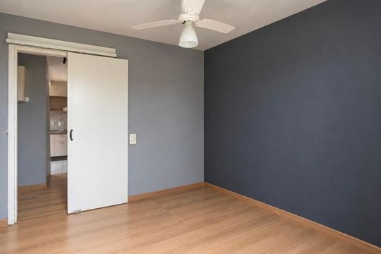 Quarto 2 de casa de condomínio para alugar com 2 quartos, 40m² em Rio Branco, Canoas