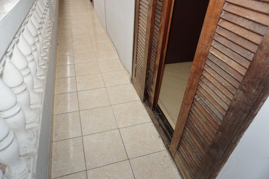Varanda de casa para alugar com 2 quartos, 75m² em Chácaras São Marcos, Embu das Artes