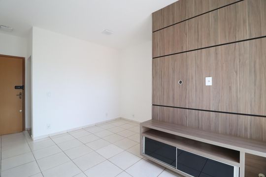 Sala de apartamento para alugar com 3 quartos, 62m² em Jardim Holanda, Uberlândia
