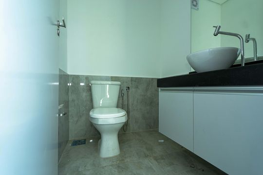 Lavabo de apartamento para alugar com 3 quartos, 108m² em Buritis, Belo Horizonte